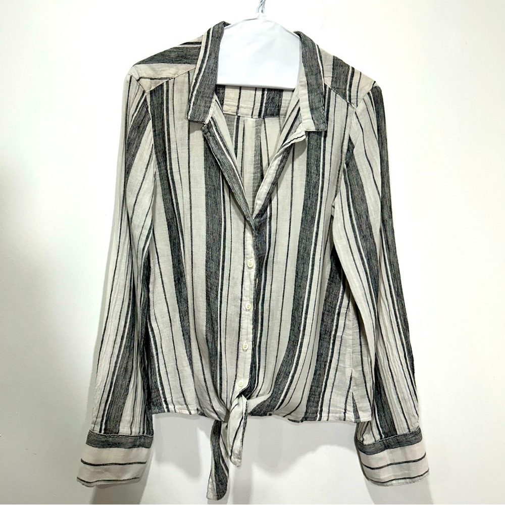 BELLA DAHL White and Black Stripe Long Sleeve Blouse Top in Women's Size Small